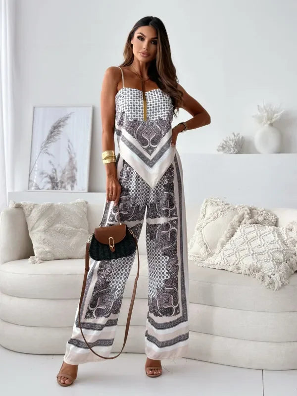 Solura – Stilig todelt sett med bluse med knuter og bukser