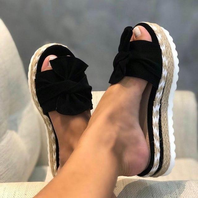 Nora – Sommersandaler med sløyfe